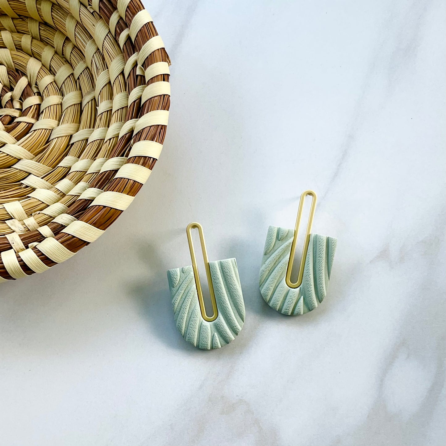 Gracie // Sage Textured (Gold)