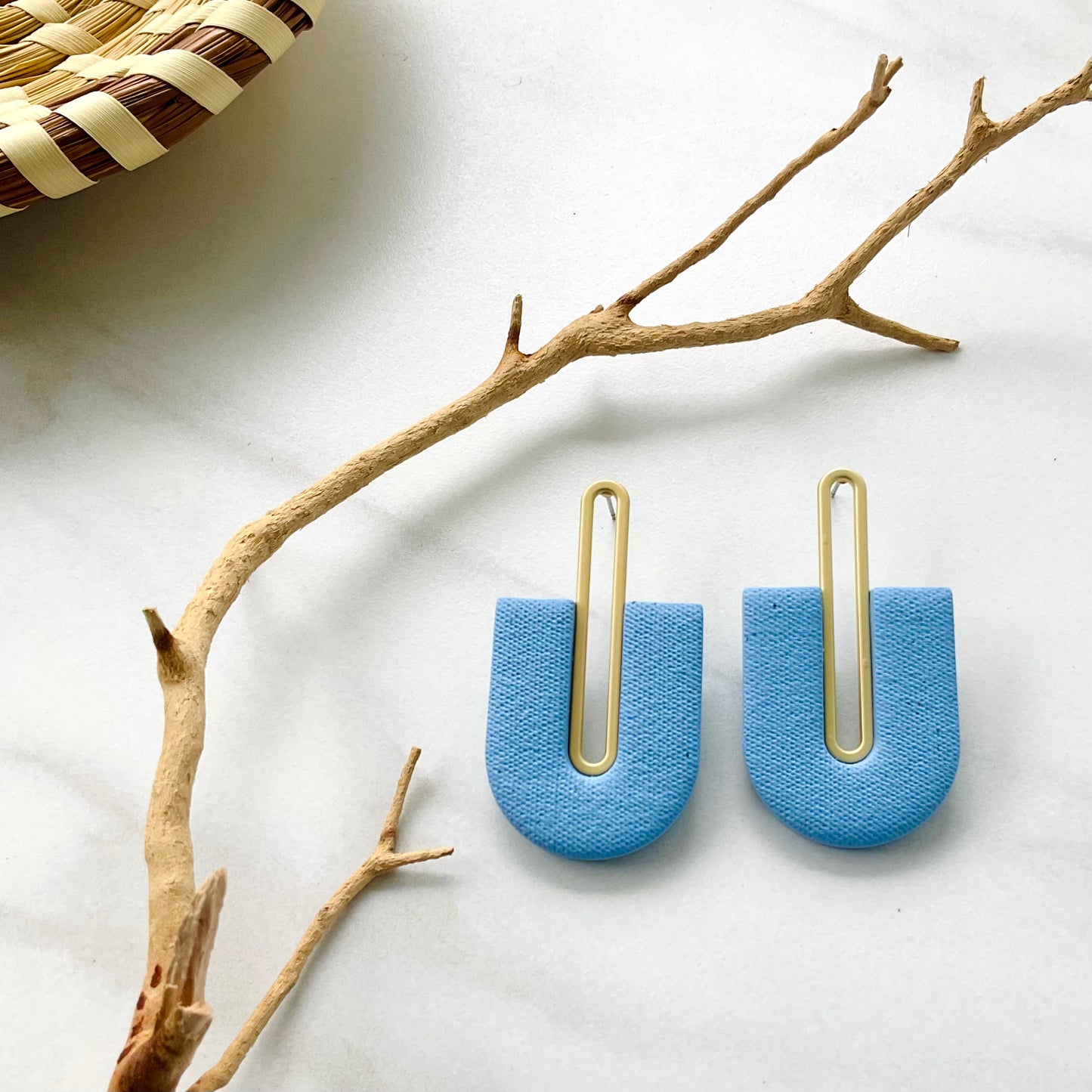 Gracie // Brighton Blue Textured (Gold)