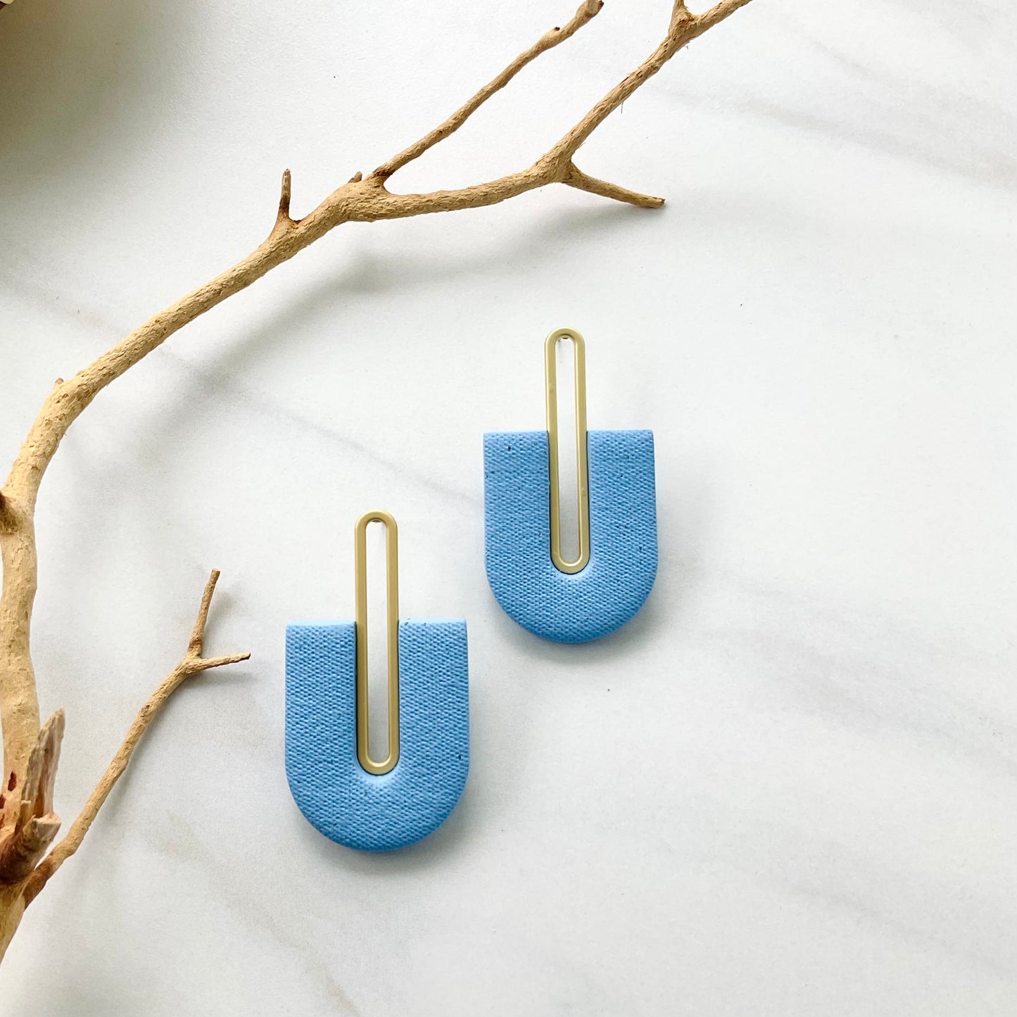 Gracie // Brighton Blue Textured (Gold)