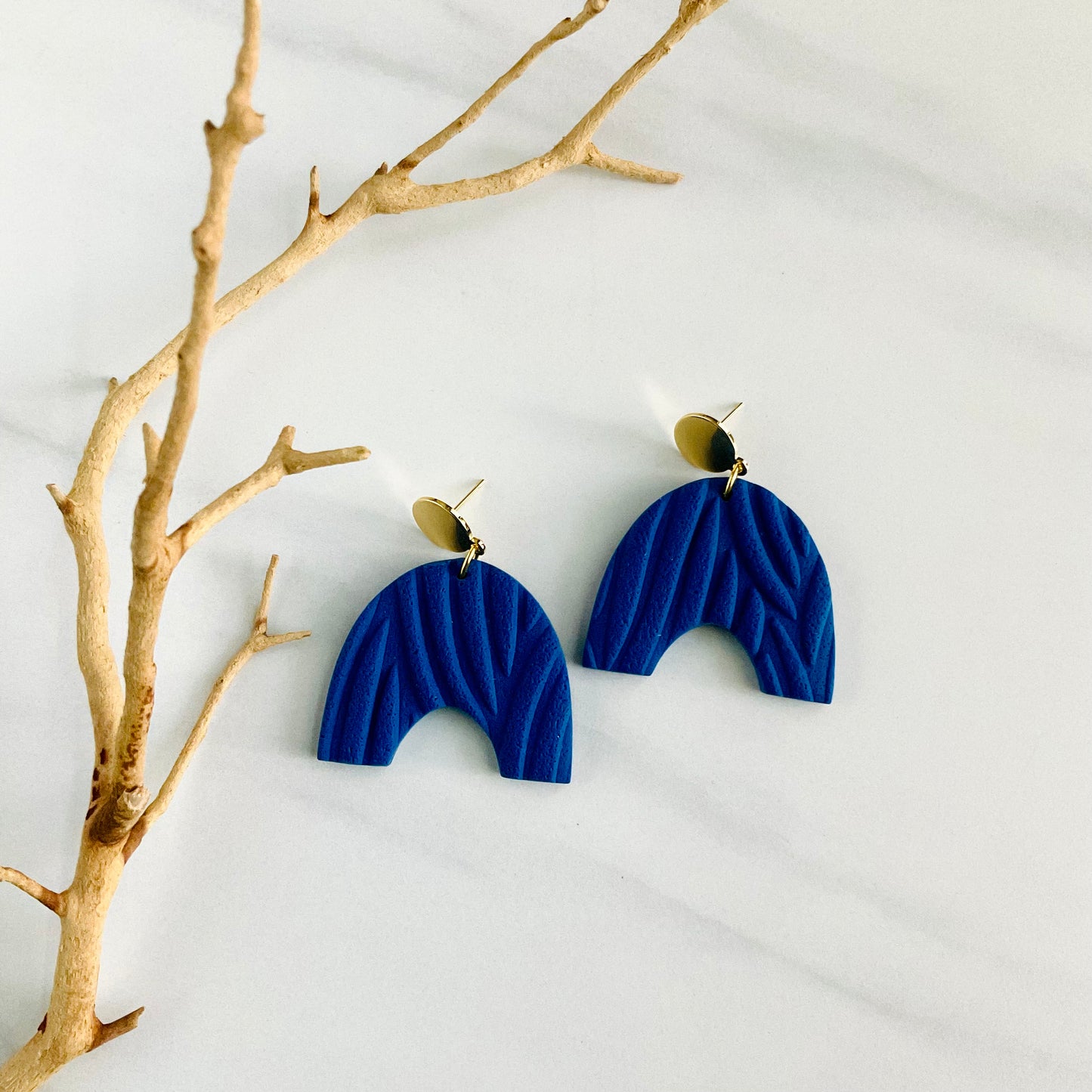 Arches // Navy Blue Textured