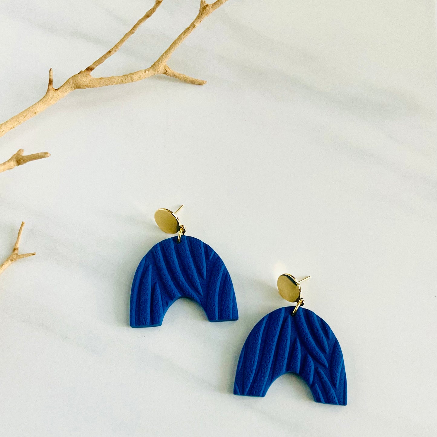 Arches // Navy Blue Textured