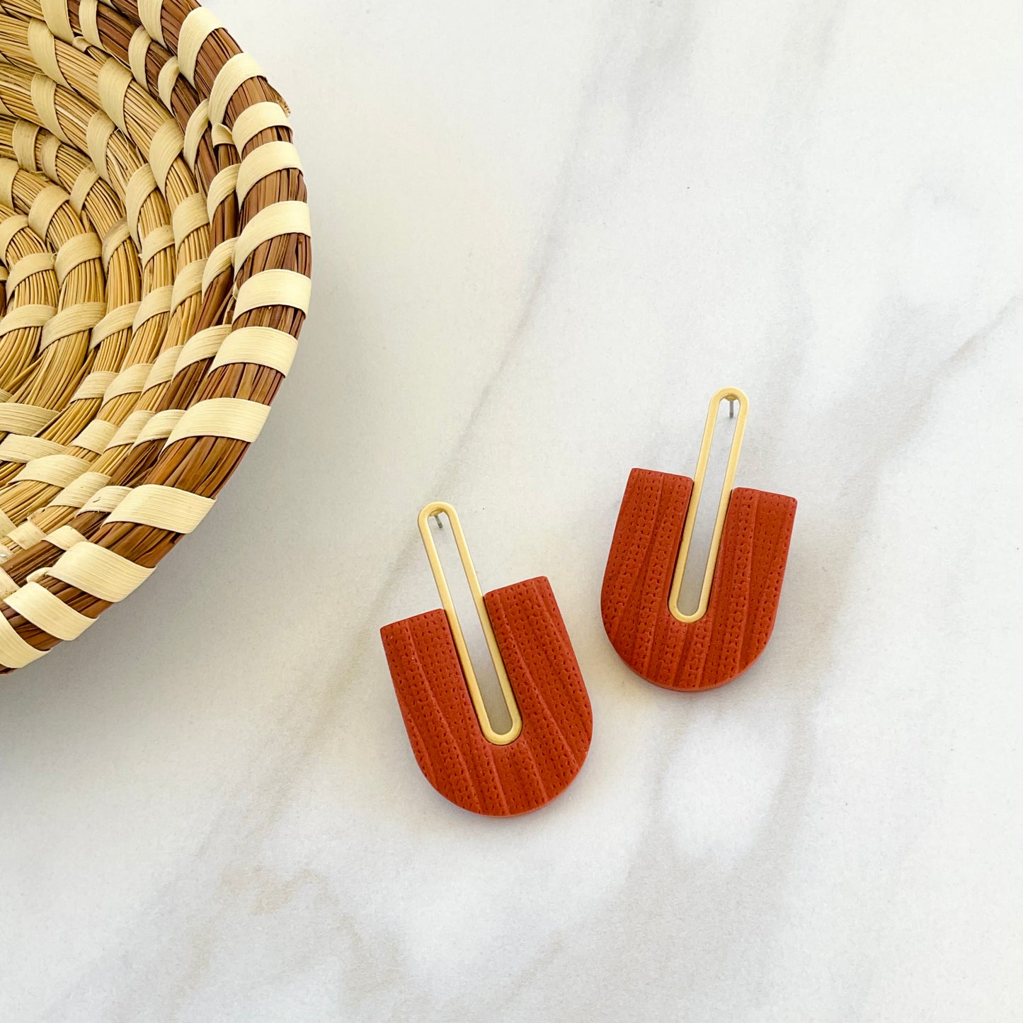 Gracie // Sedona Textured (Gold)