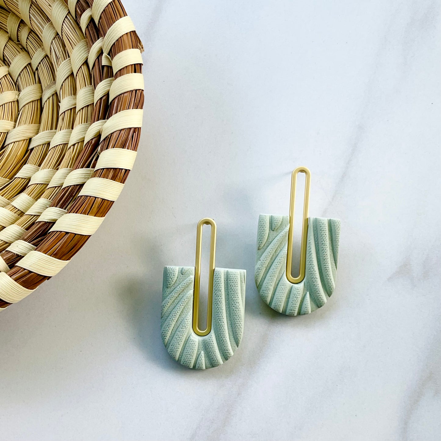Gracie // Sage Textured (Gold)