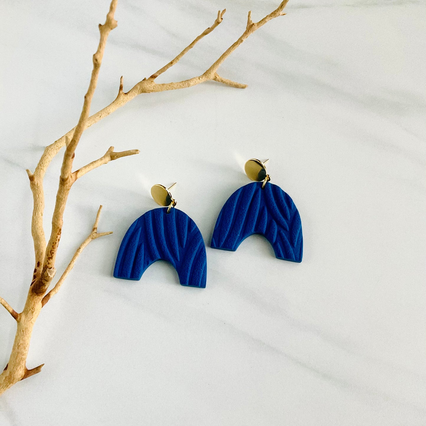 Arches // Navy Blue Textured