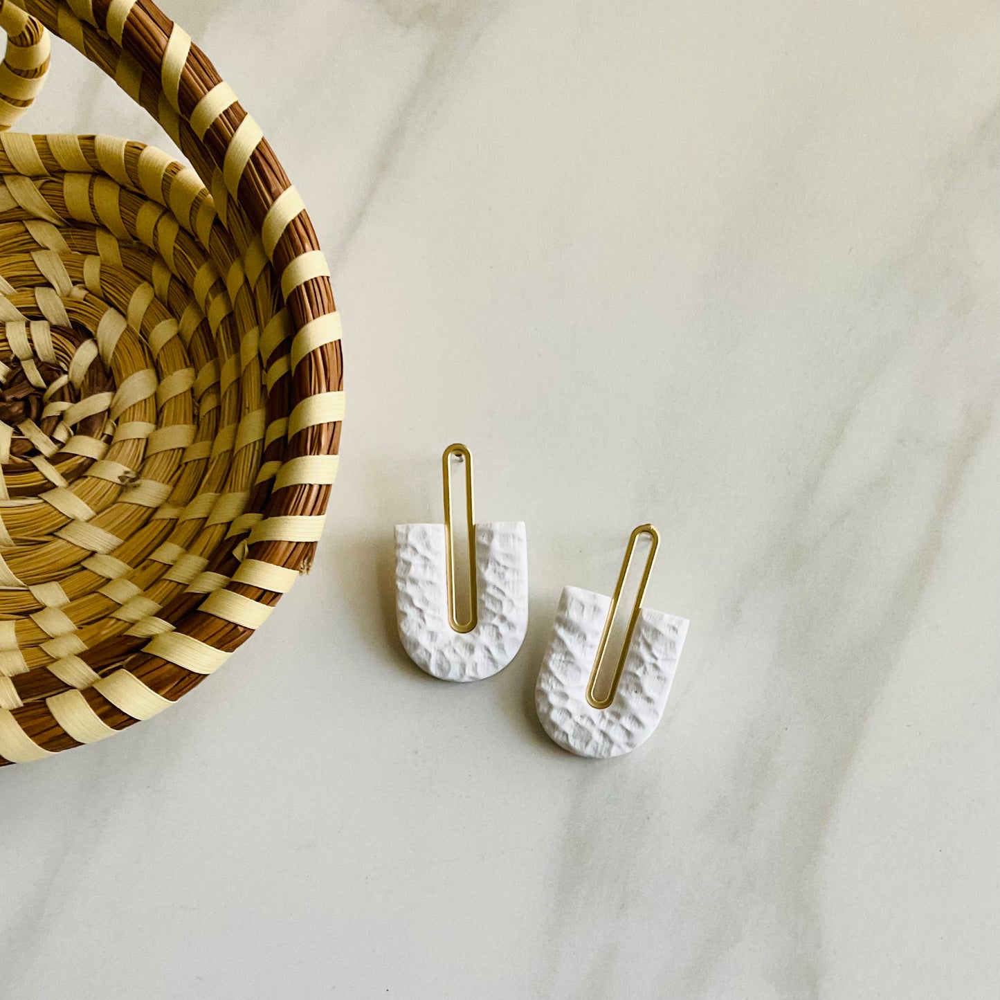 Gracie // Blanc Textured (Gold)