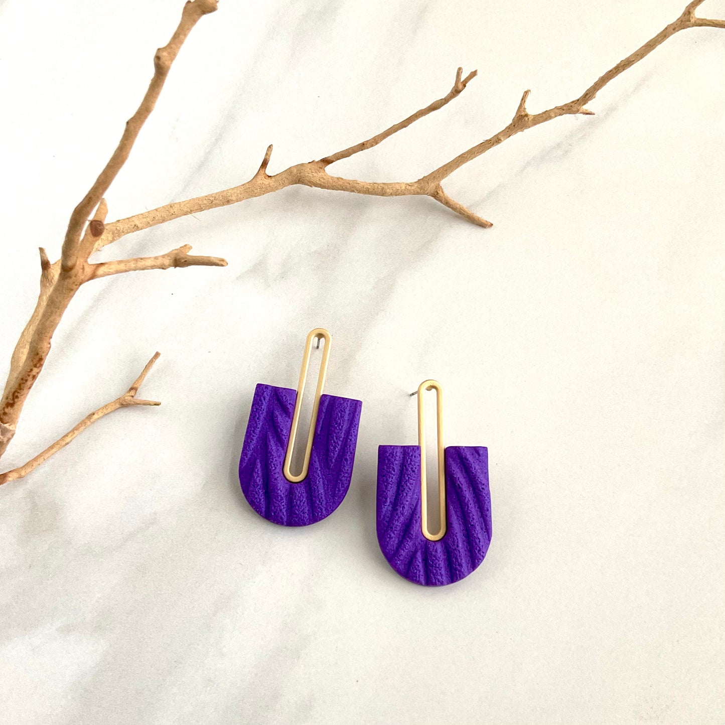 Gracie // Purple Textured (Gold)