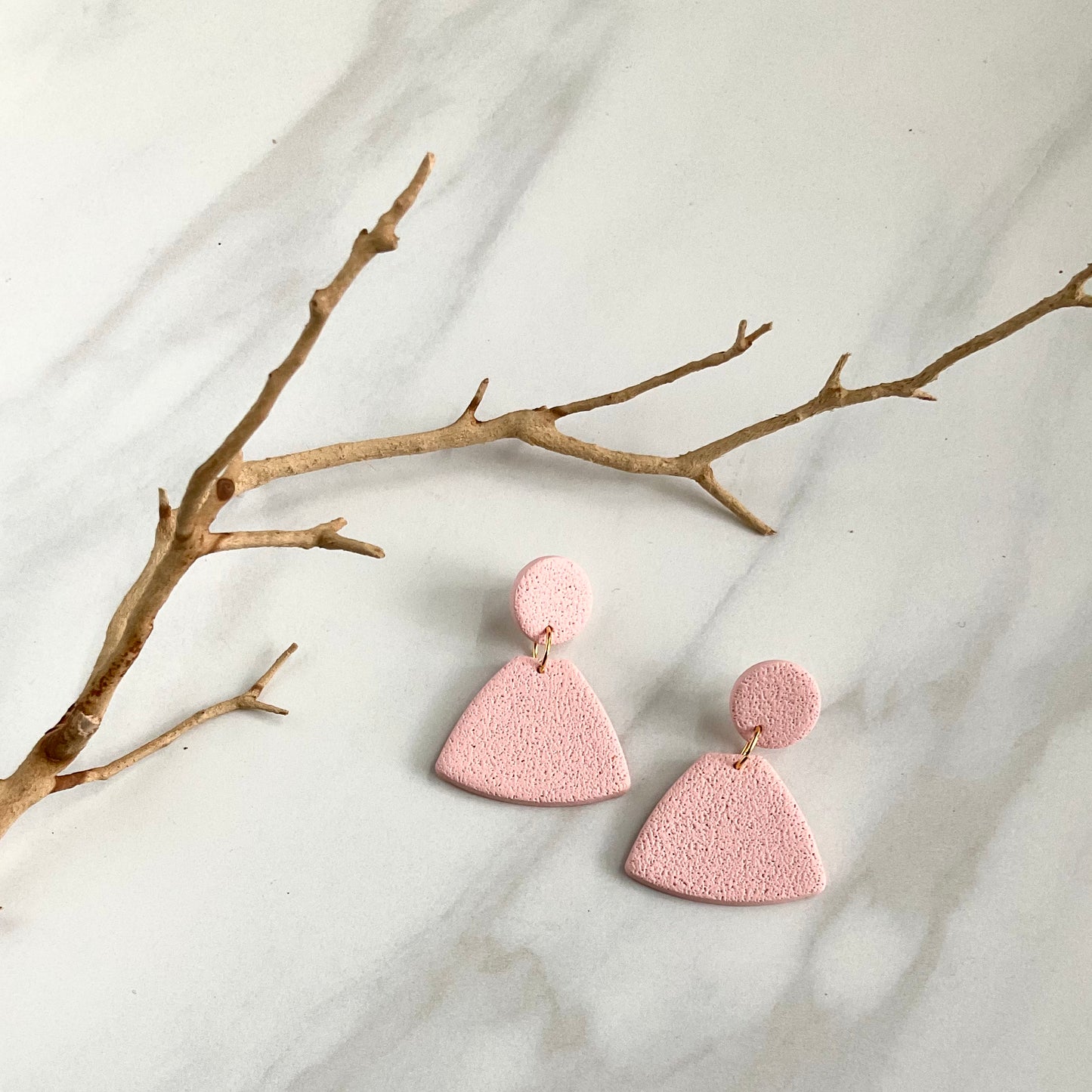 Victoria // Pink Textured