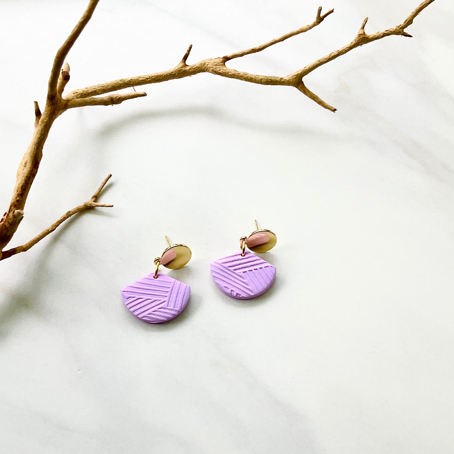 Coby // Lavender Textured