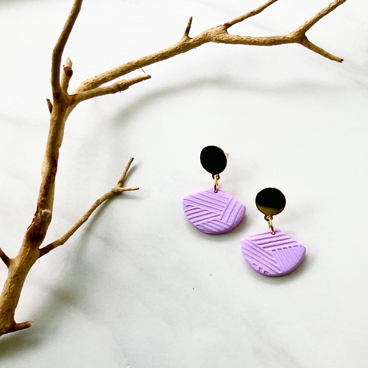 Coby // Lavender Textured