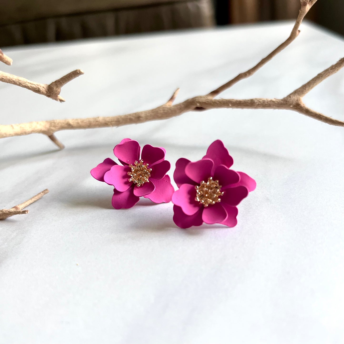 Flower Studs Bright Pink