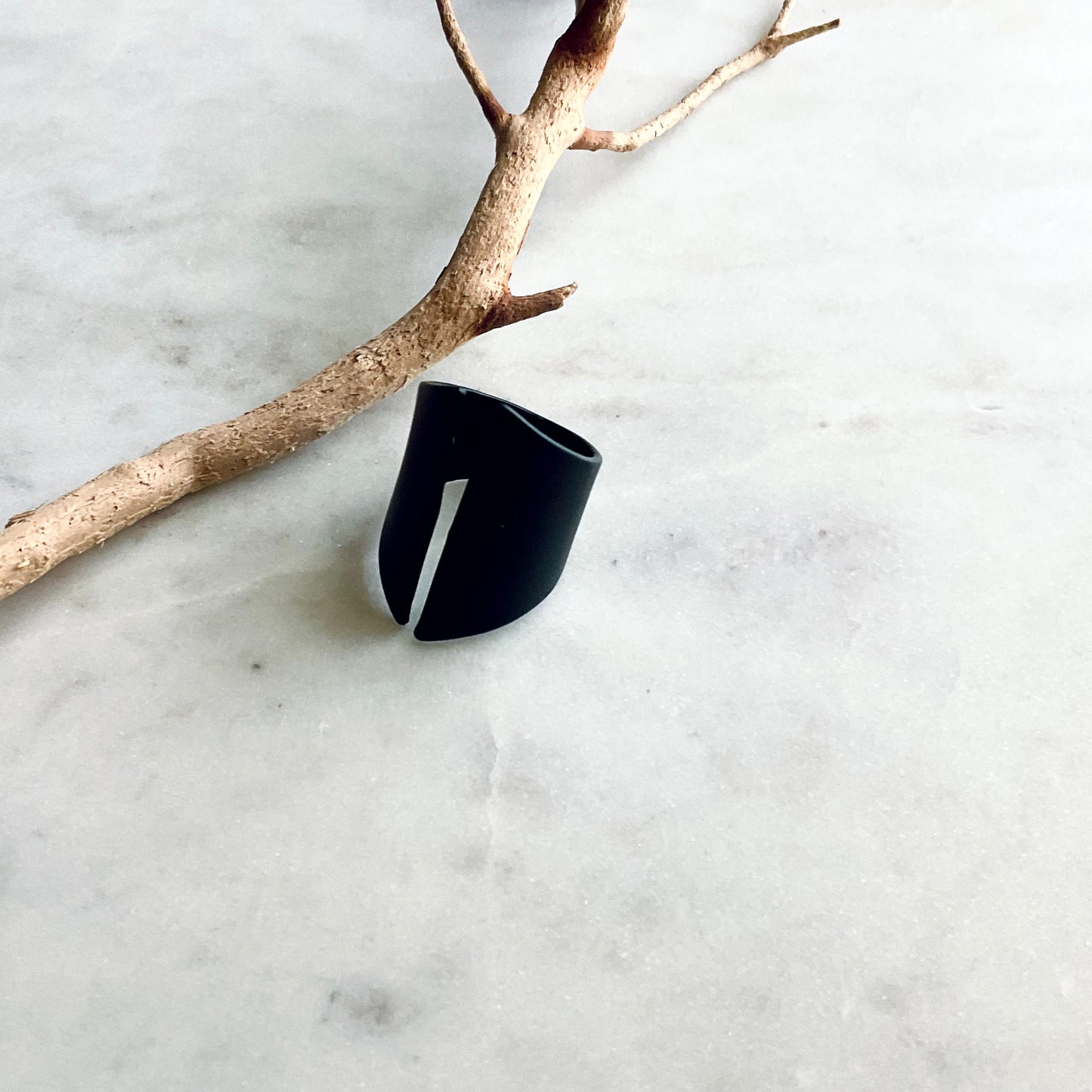 Black Tube Ring Adjustable