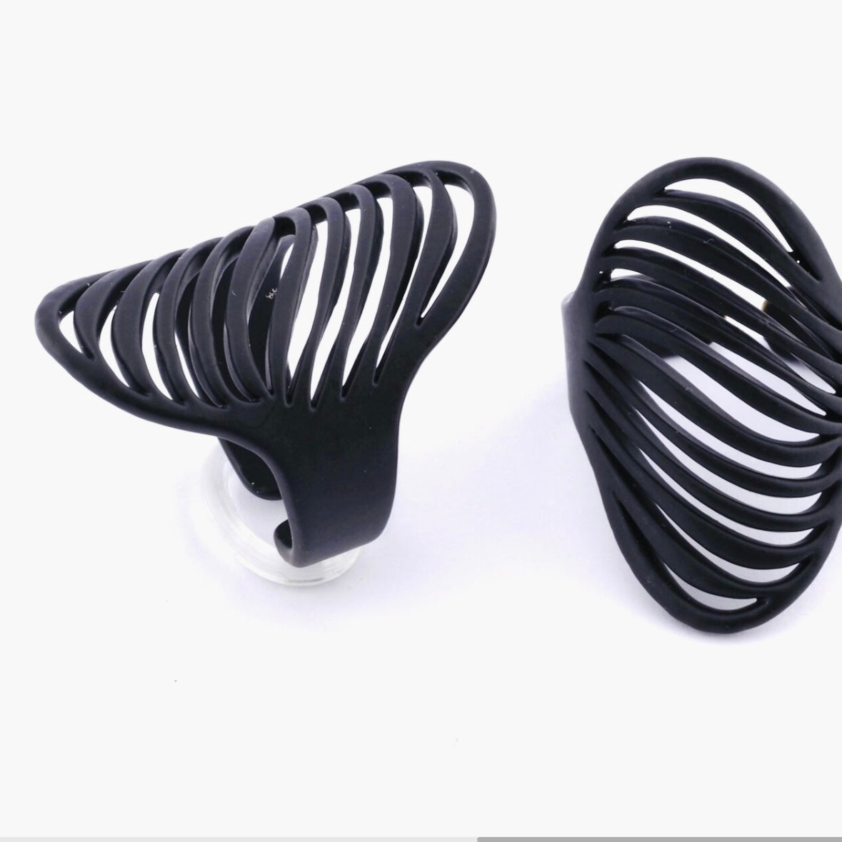 Black Ring Adjustable