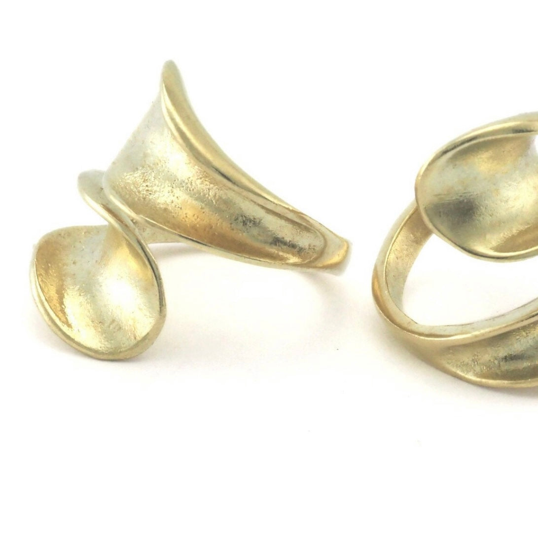 Leaf Wrap Brass Ring Adjustable