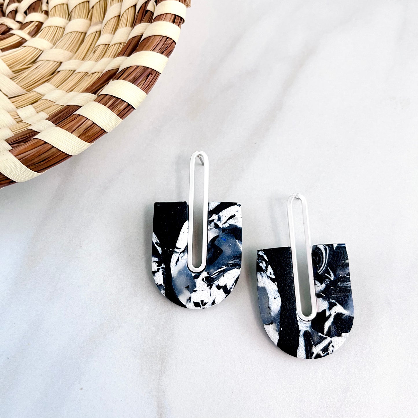 Gracie // Black + White Print Textured (Silver)
