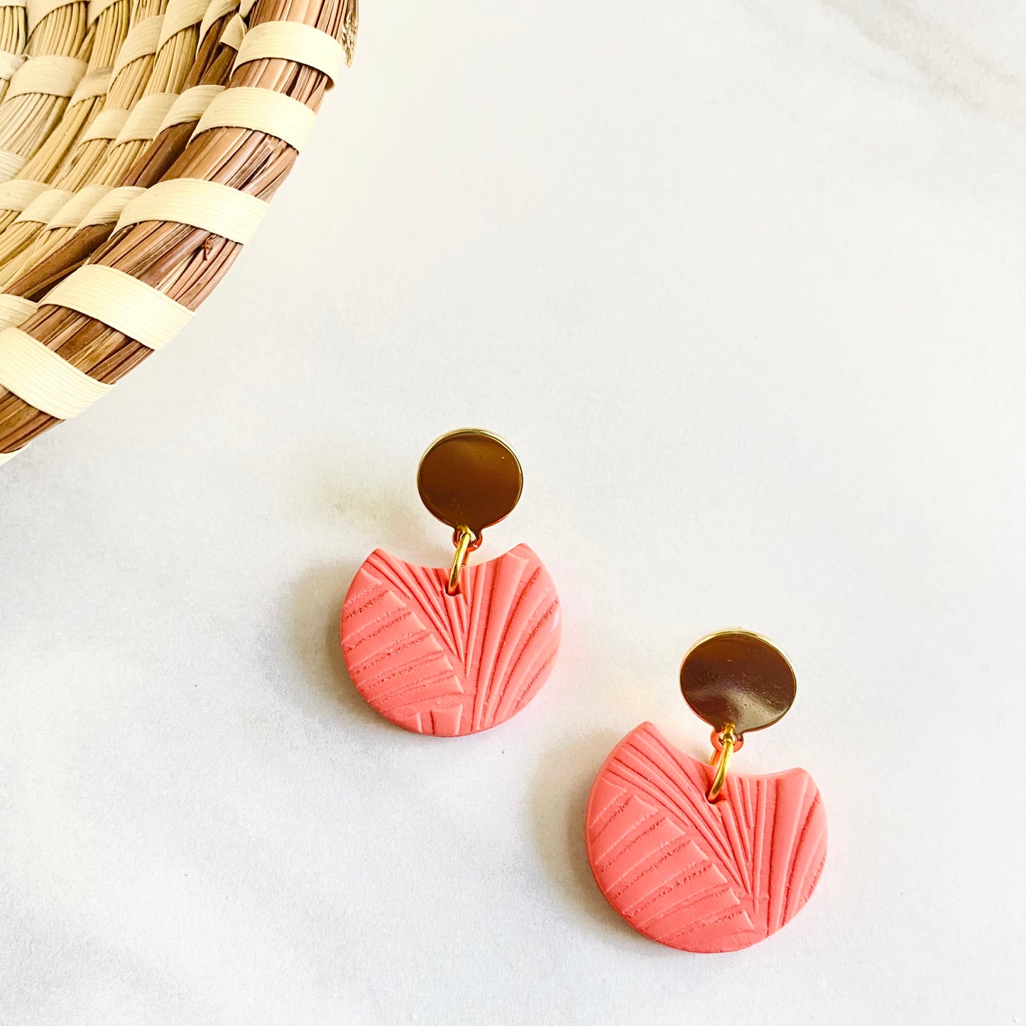 Birdie // Coral Textured