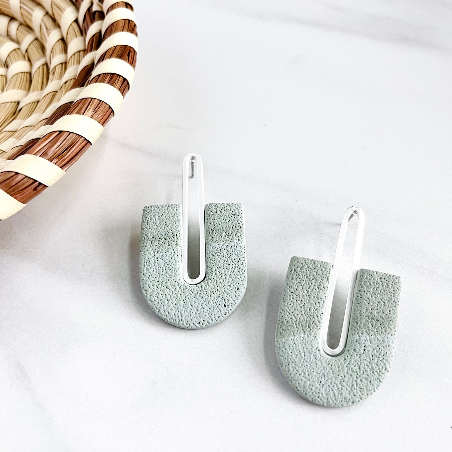 Gracie // Pale Sage Green Green (Silver)