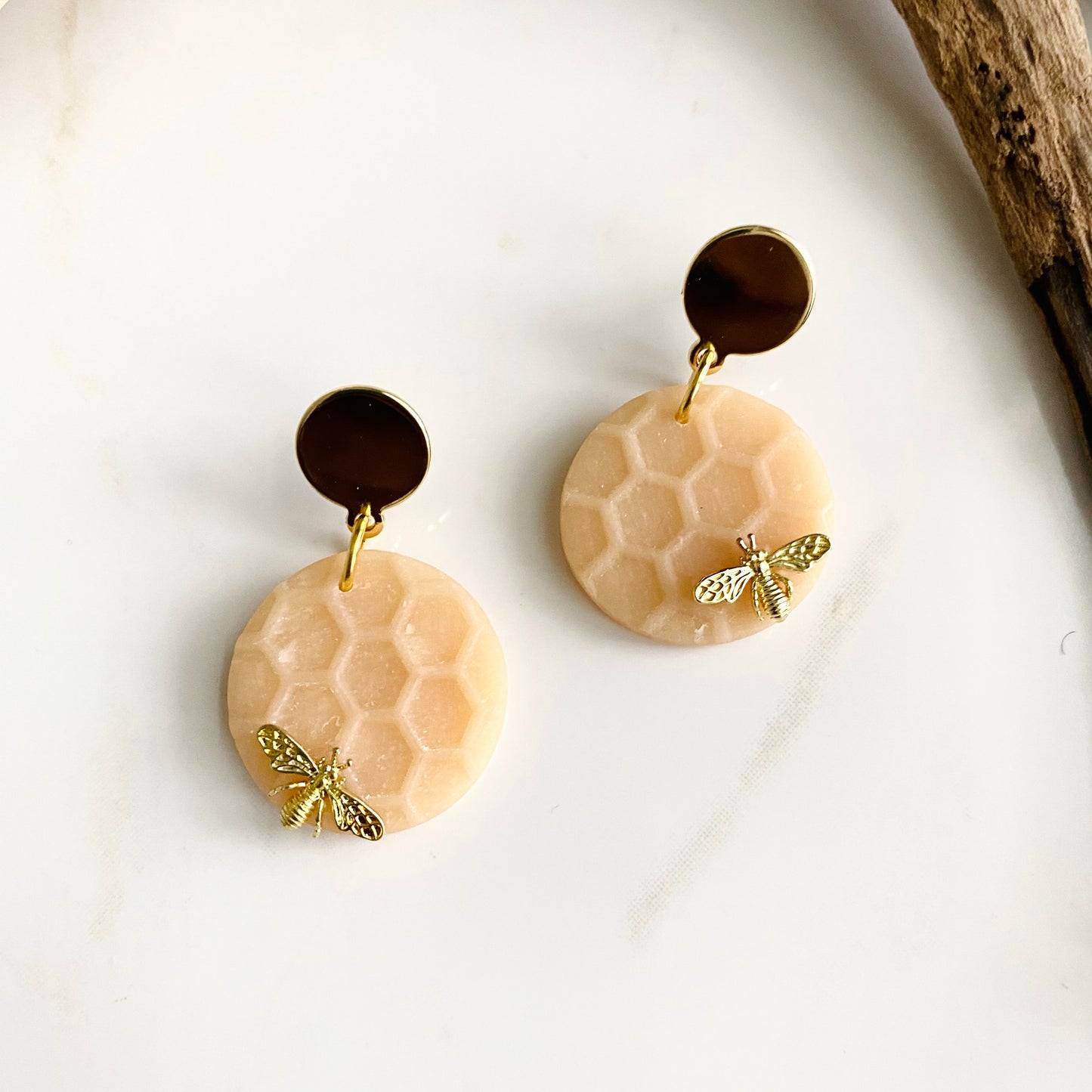 Honeycomb + Brass Bee