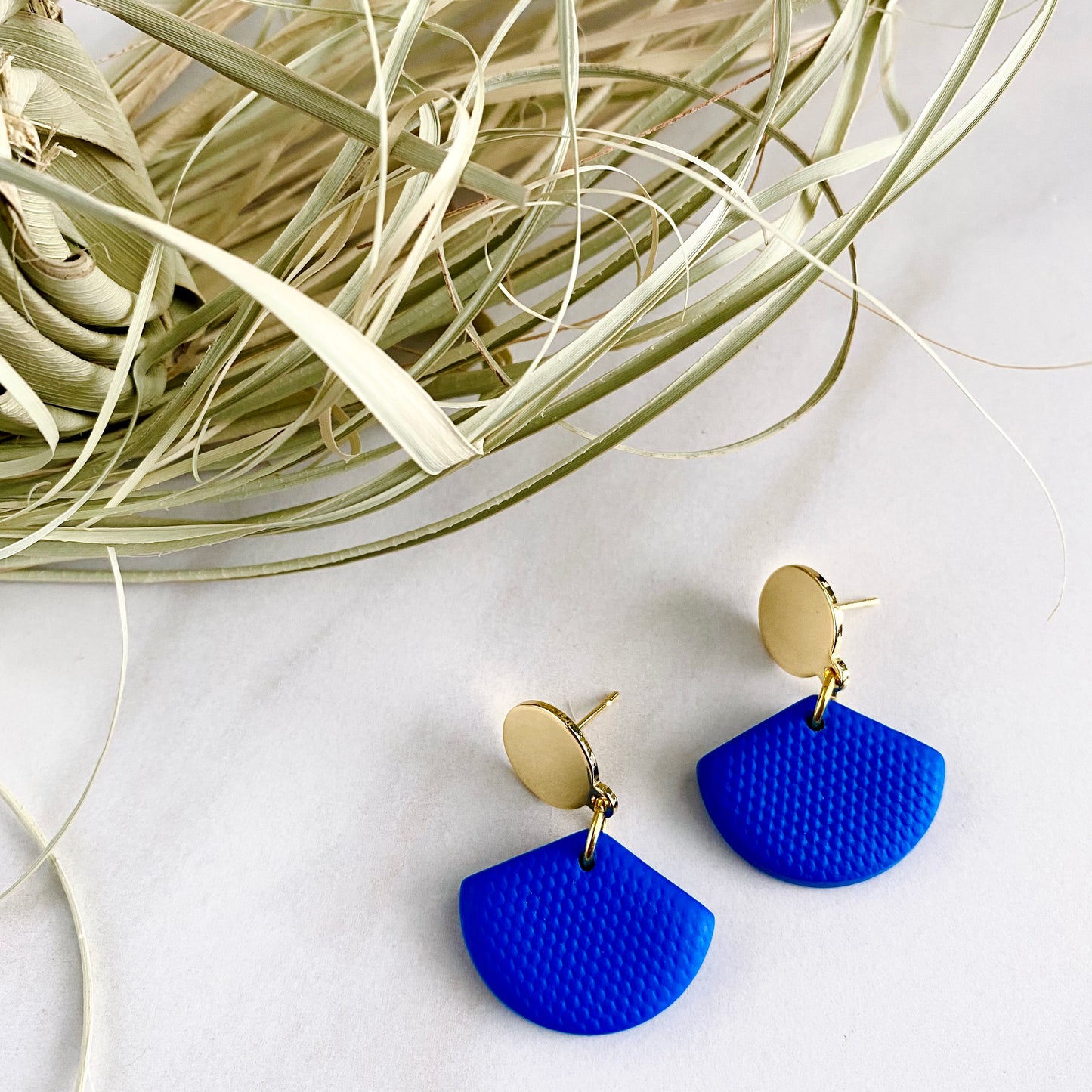 Coby Blue Print Textured