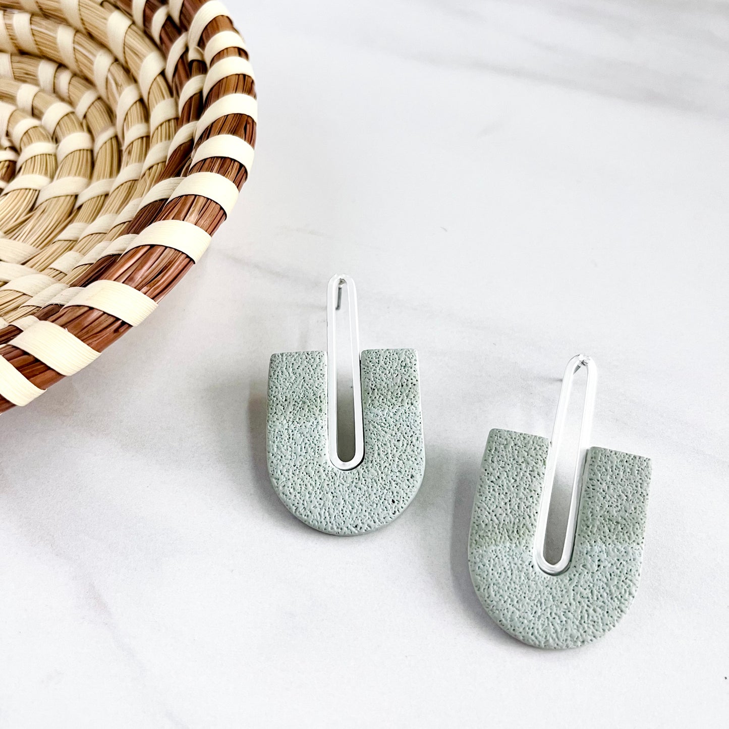 Gracie // Pale Sage Green Green (Silver)