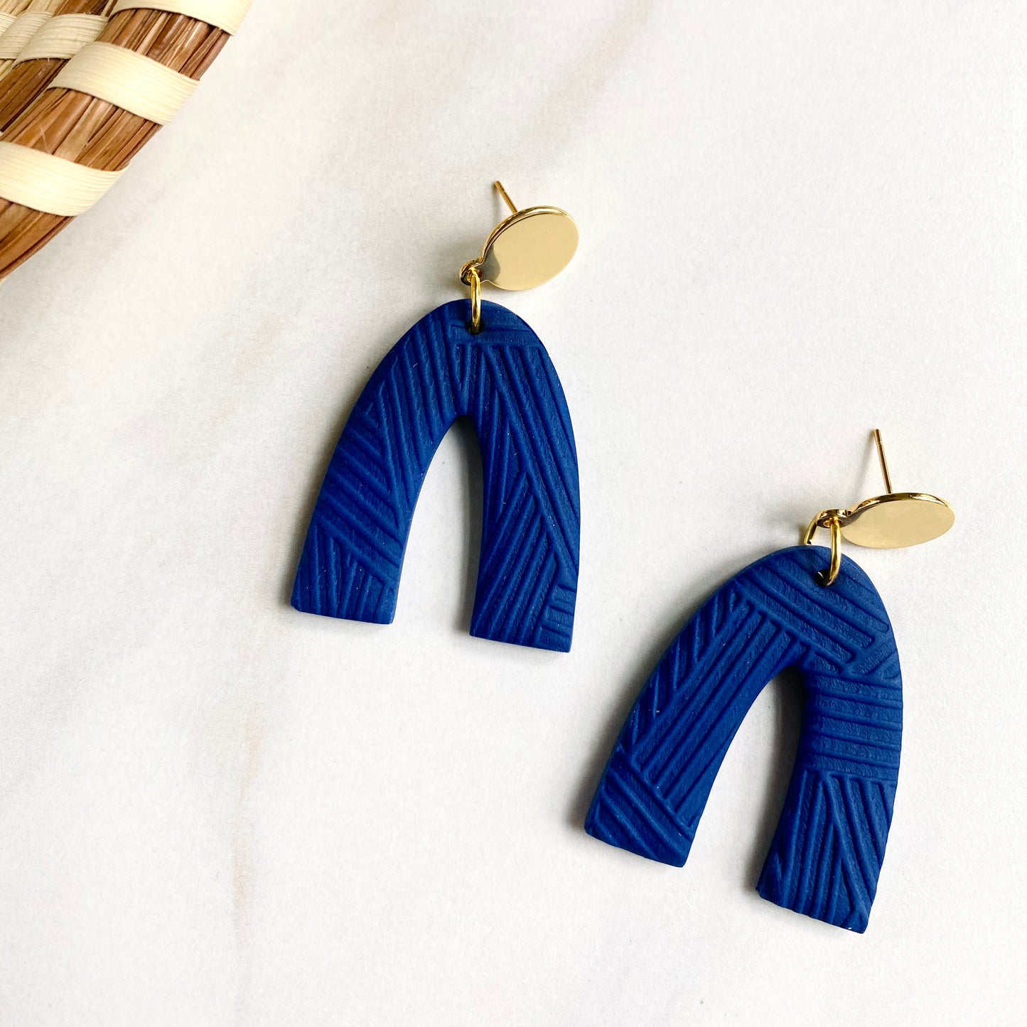 Arches // Dark Blue Textured