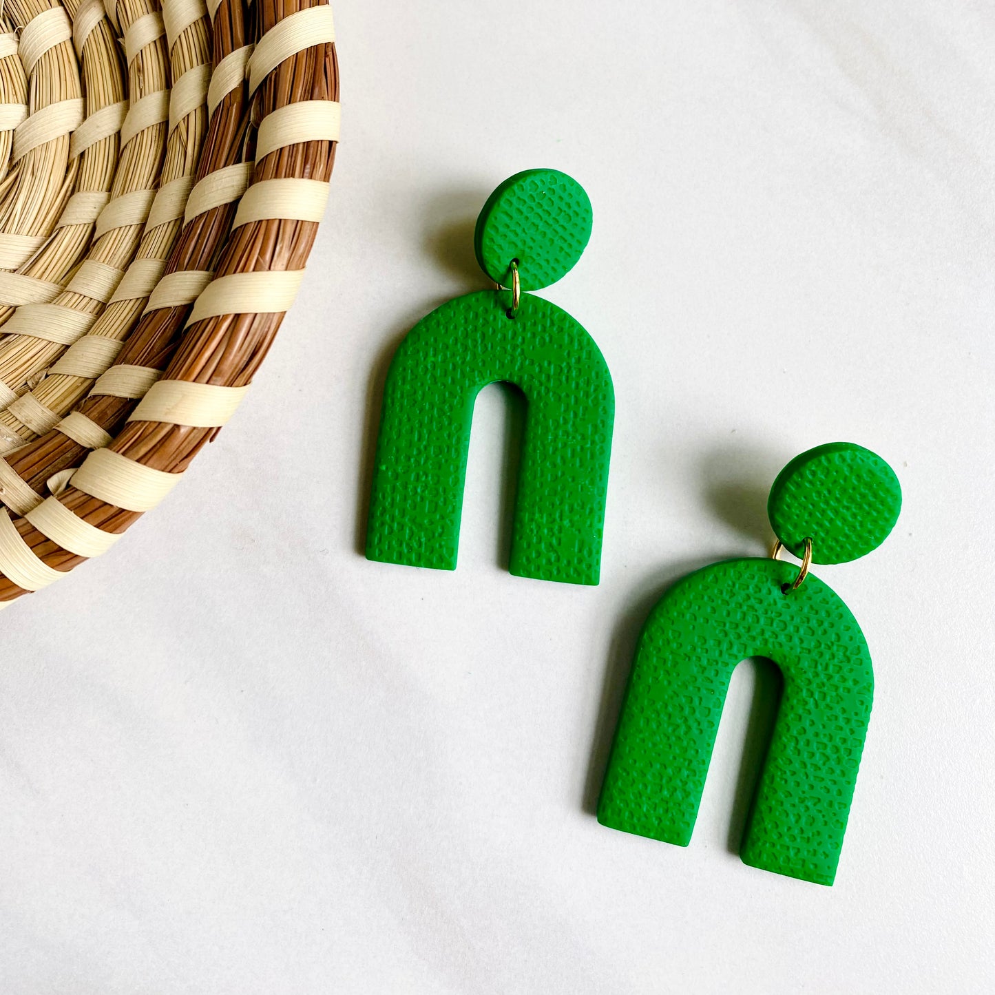 Montra Arches // Green Textured