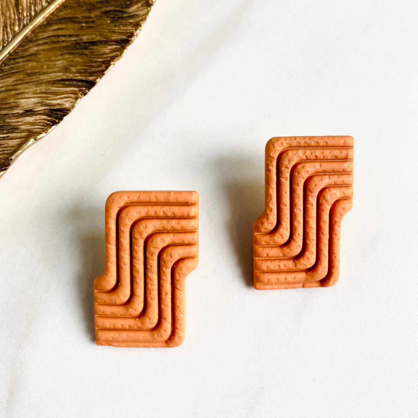 Zonya // Burnt Orange Textured Studs