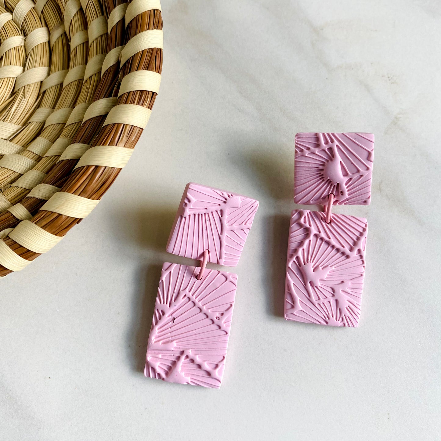 Dannie// Light Pink Textured