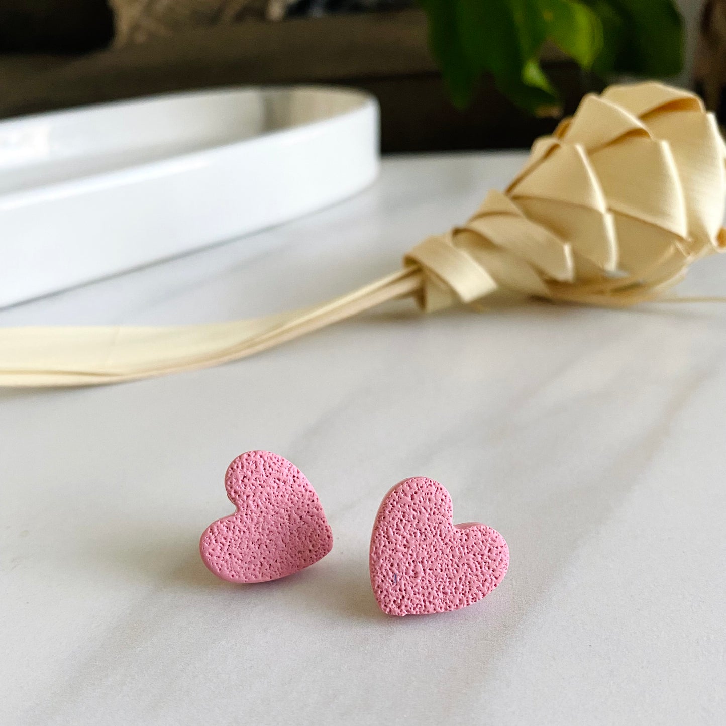 Sweetheart Textured Studs