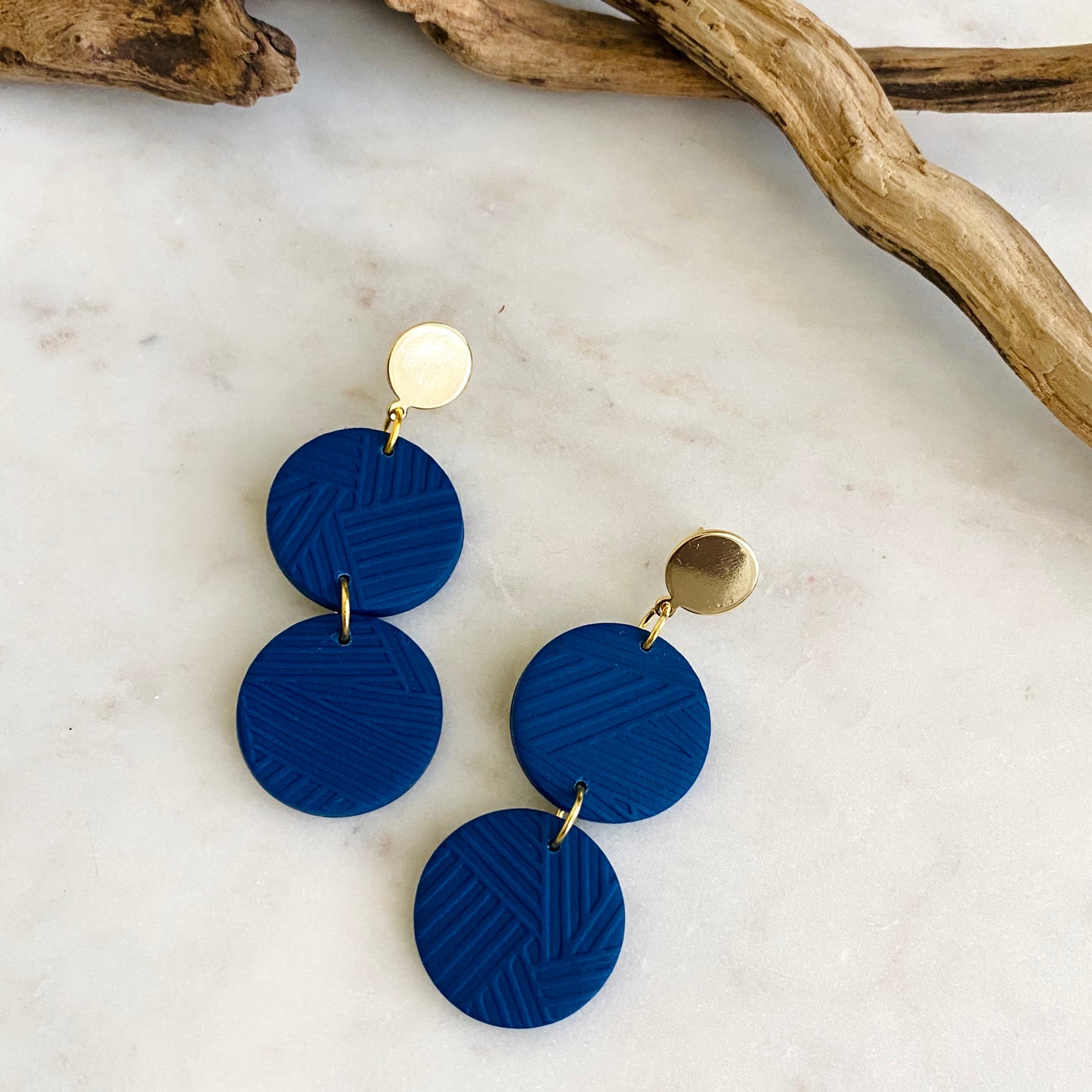 Deuce // Dark Blue Textured