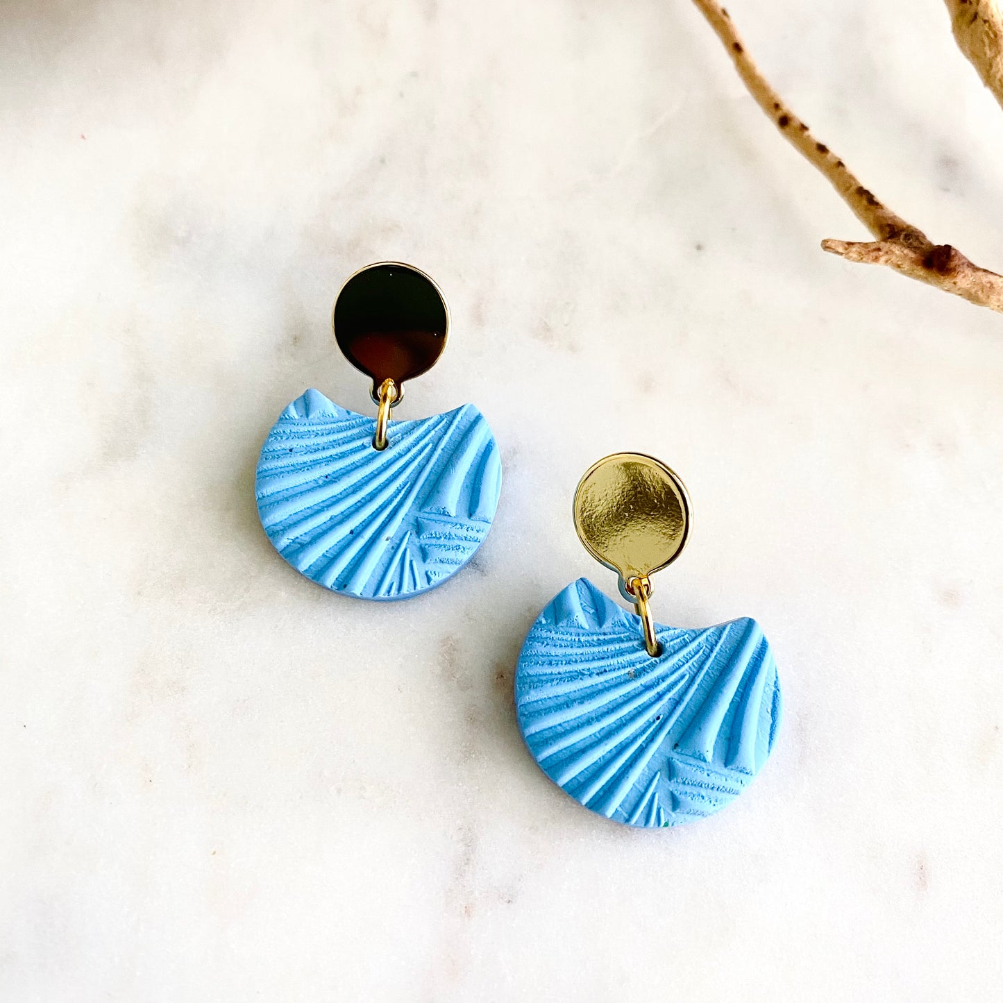 Birdie // Coastal Blue Textured