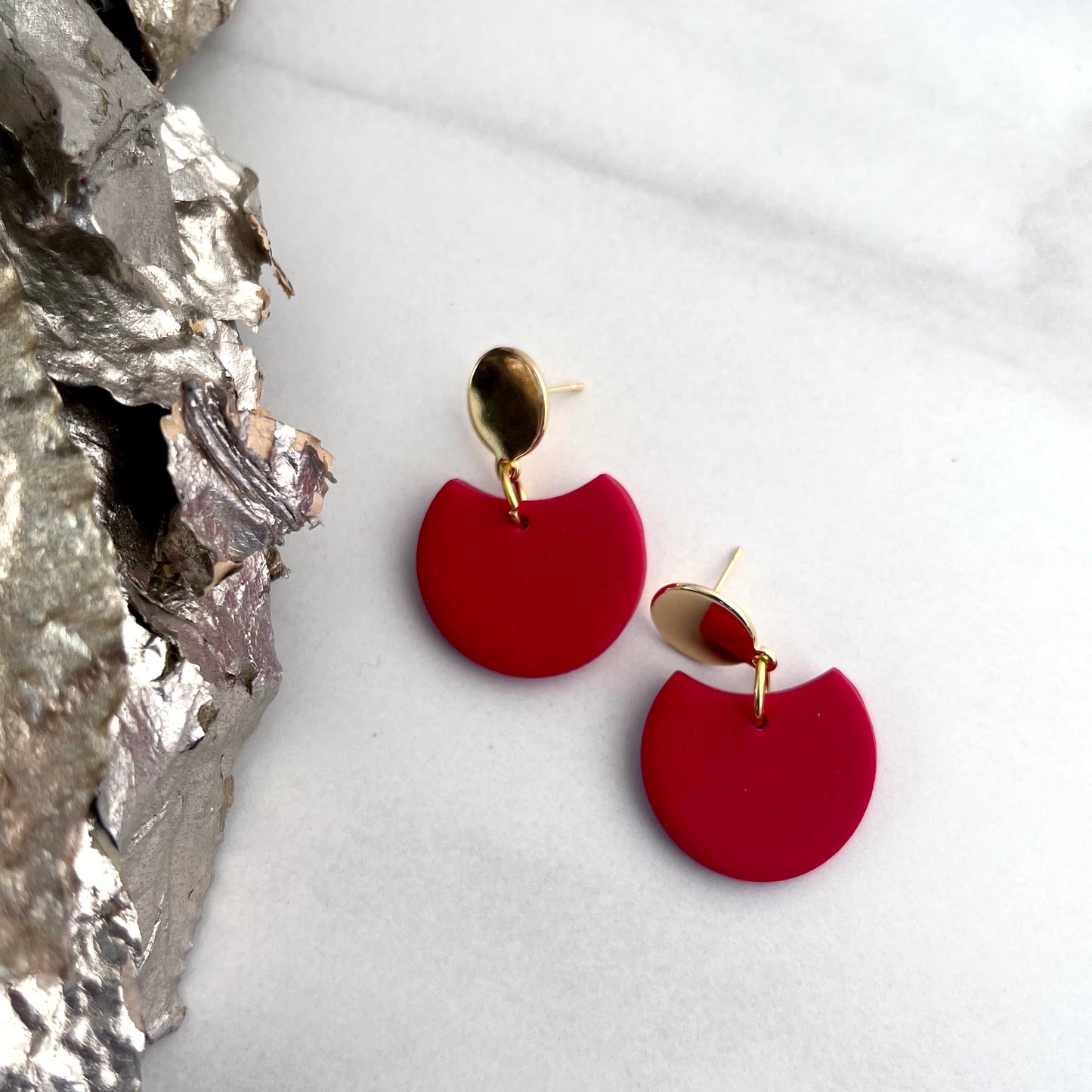 Birdie // Red Textured