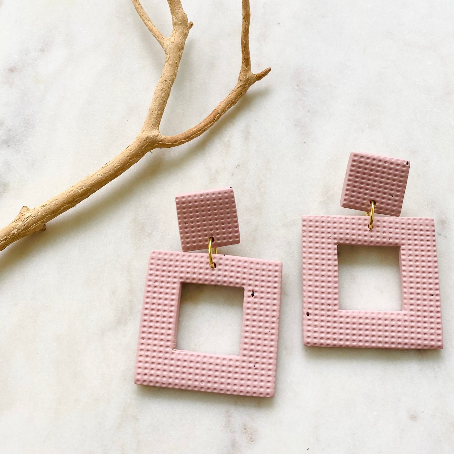 Ivy // Millennial Pink Textured
