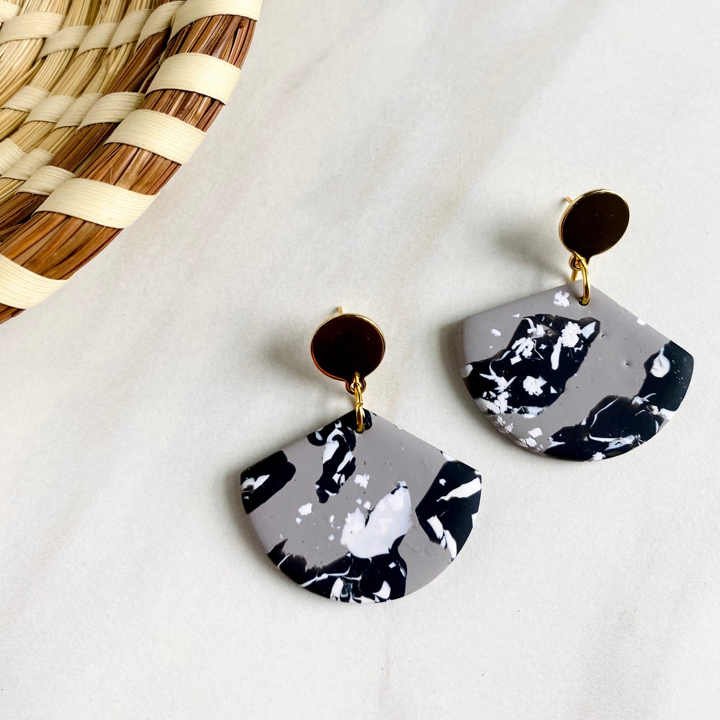 Middleton Print Gray + Brass