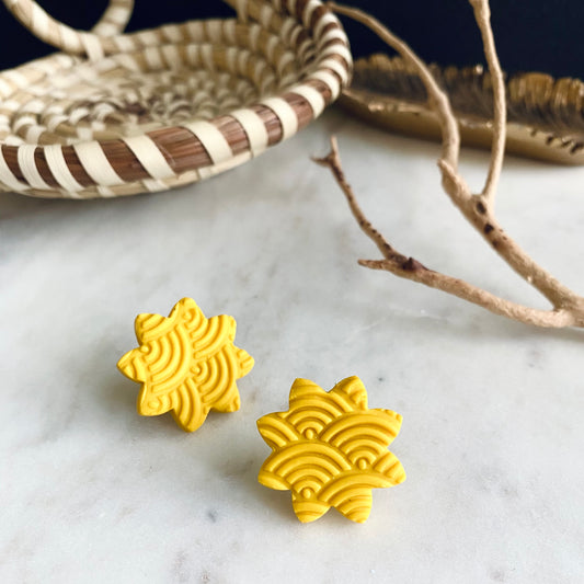 Sunshine Studs