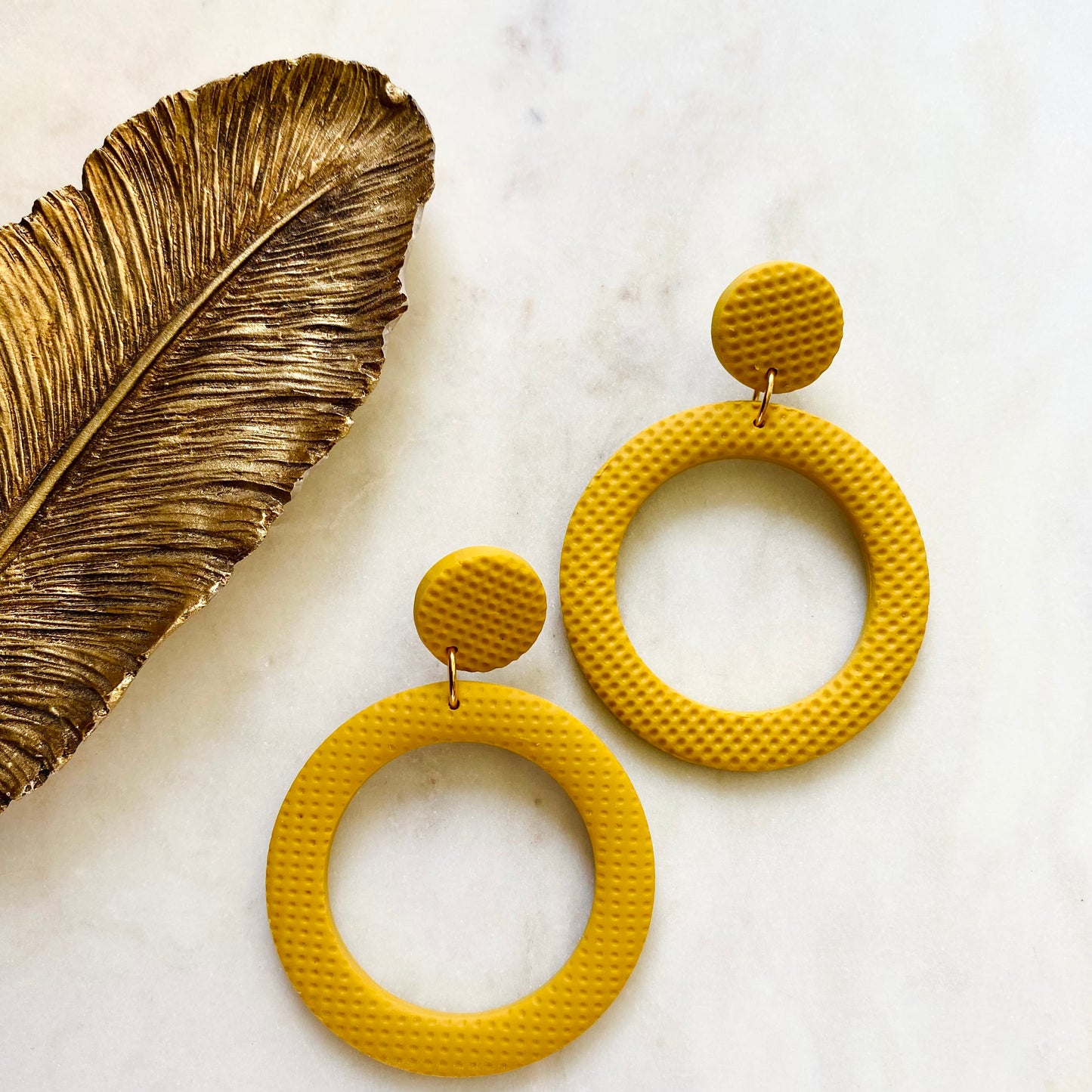 Caitlyn // Mustard Textured