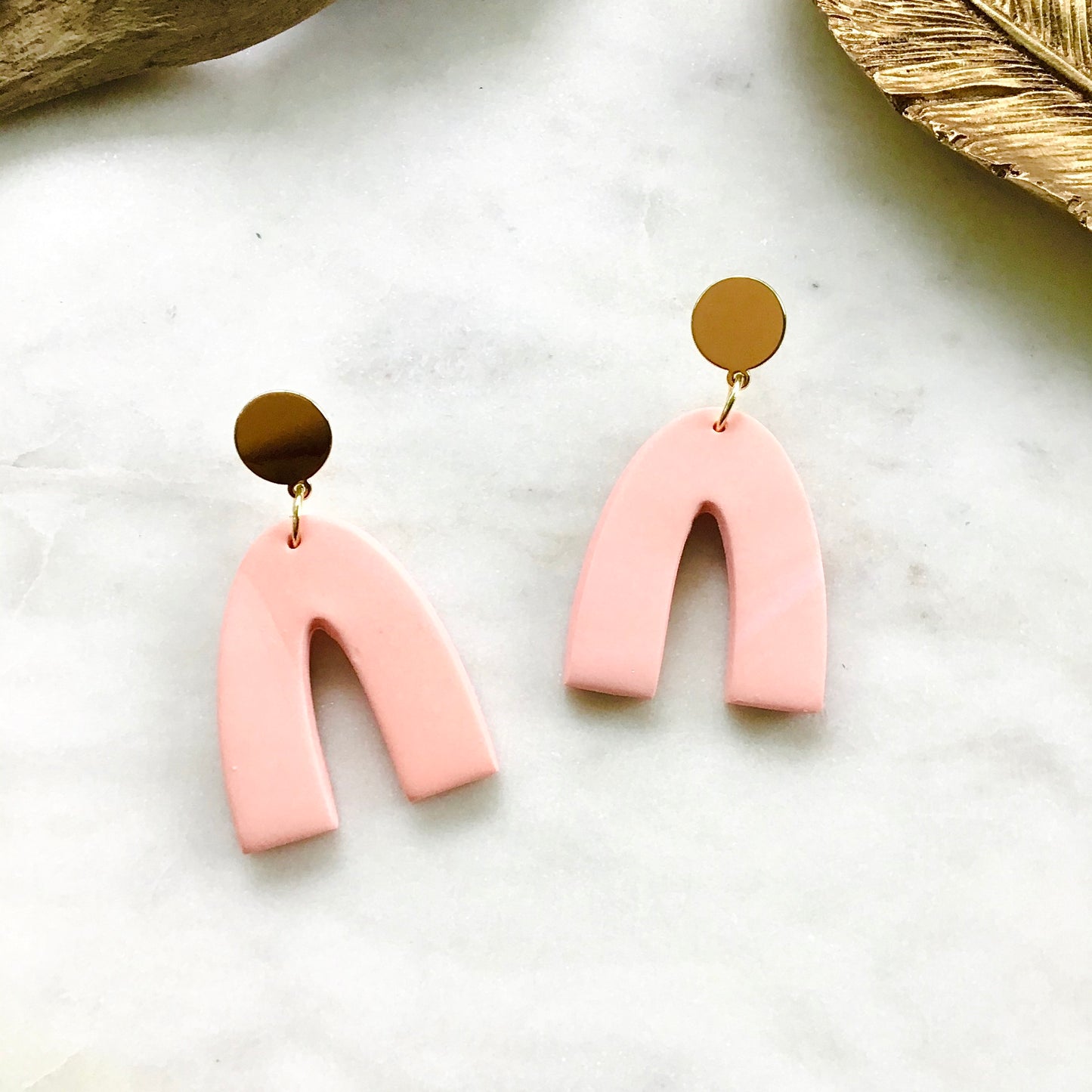 Arches // Peach