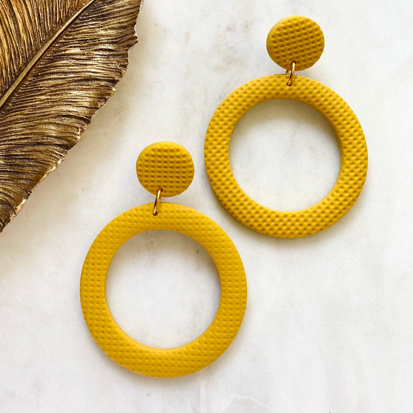 Caitlyn // Mustard Textured