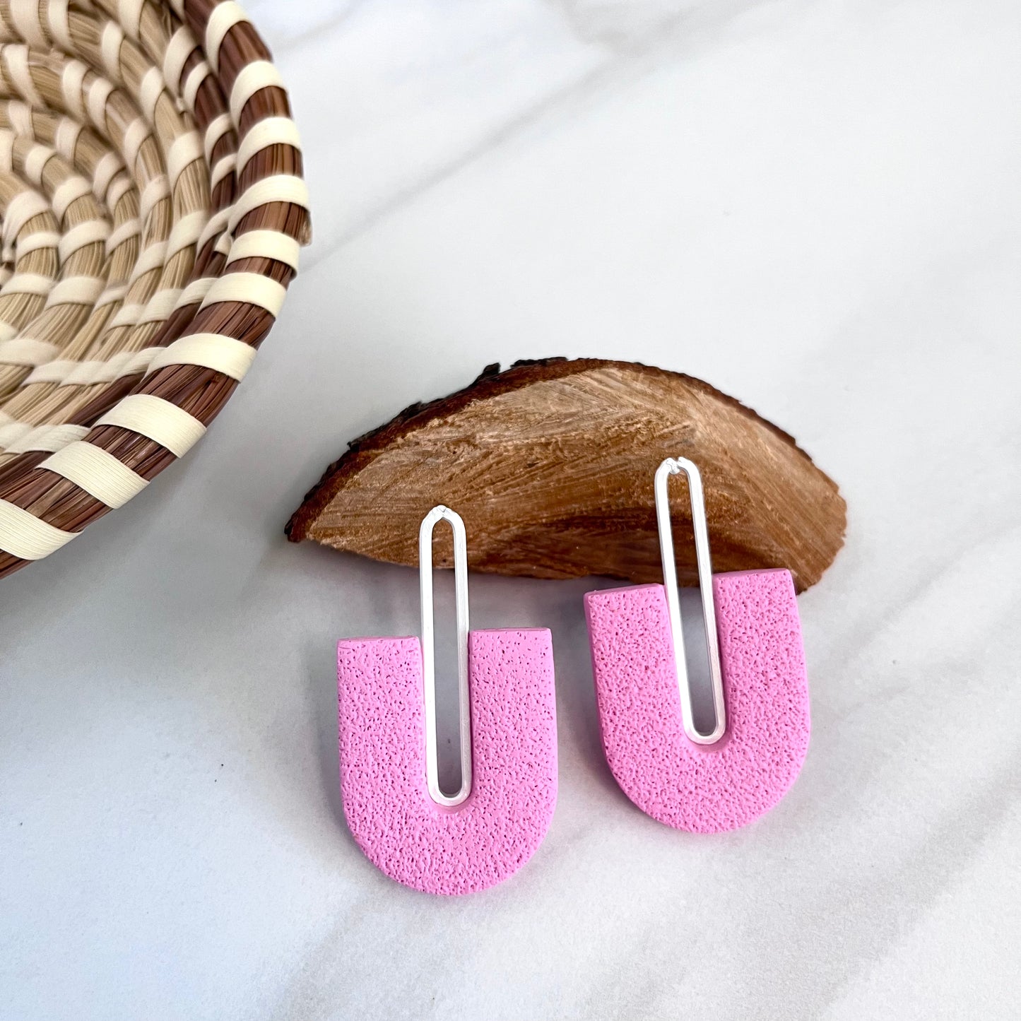 Gracie // Pink Textured (Silver)