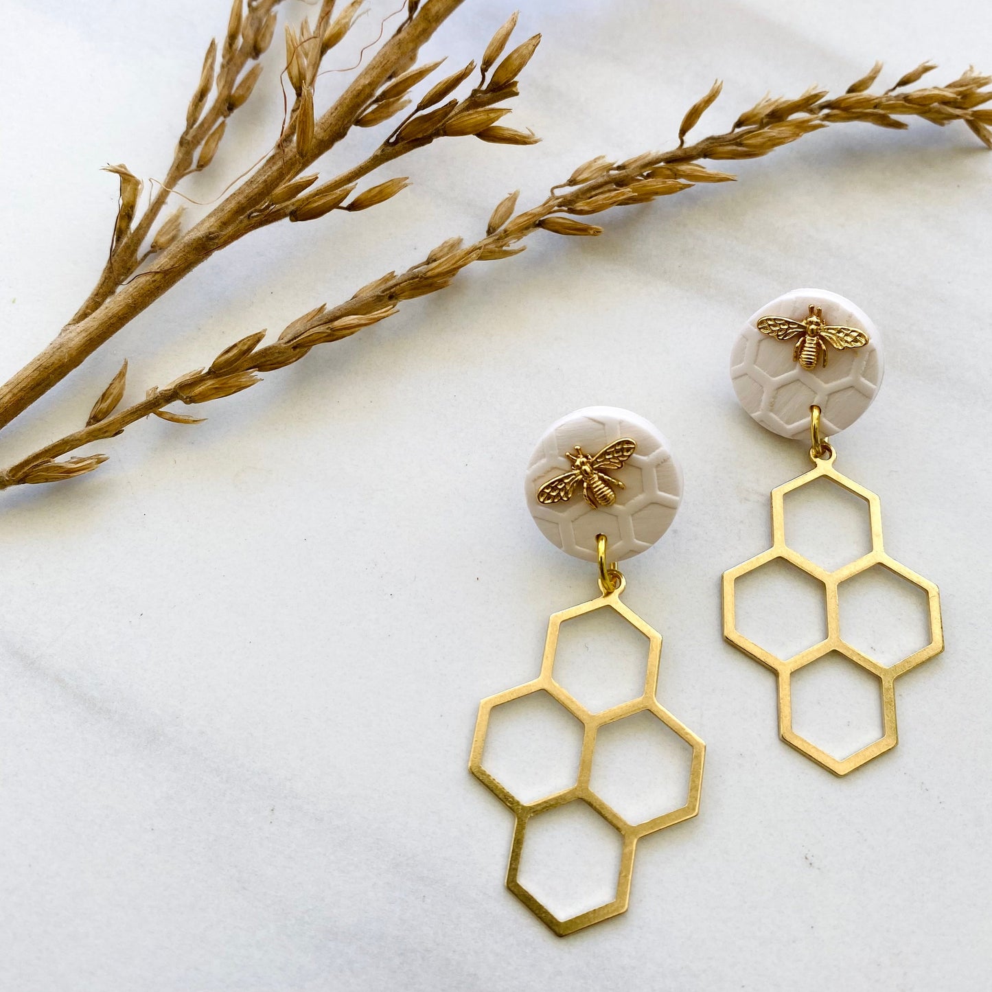 Cream Clay + Brass Honeycomb + Brass Bee