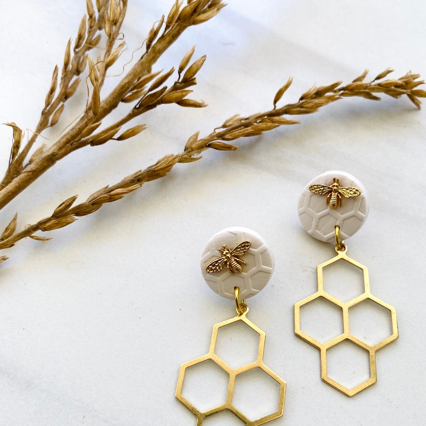 Cream Clay + Brass Honeycomb + Brass Bee