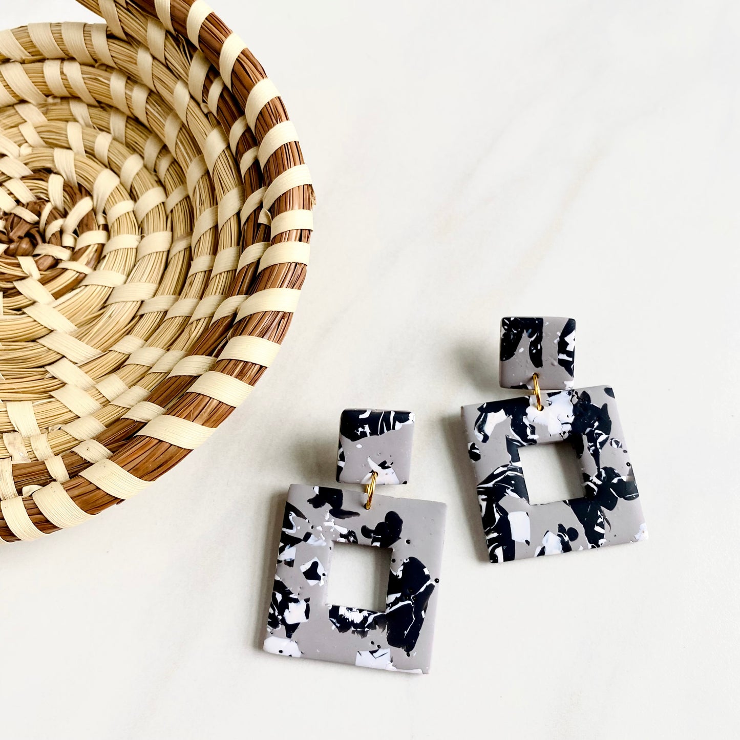 Ivy // Middleton Print Gray