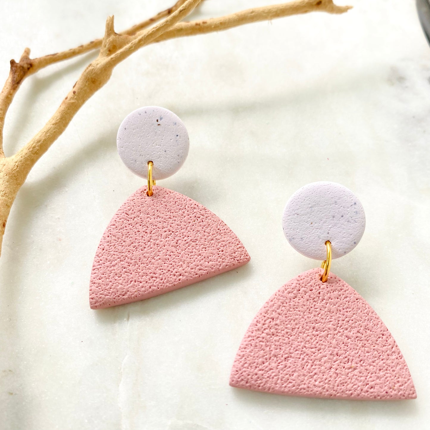 Vivianne // Cream + Blush