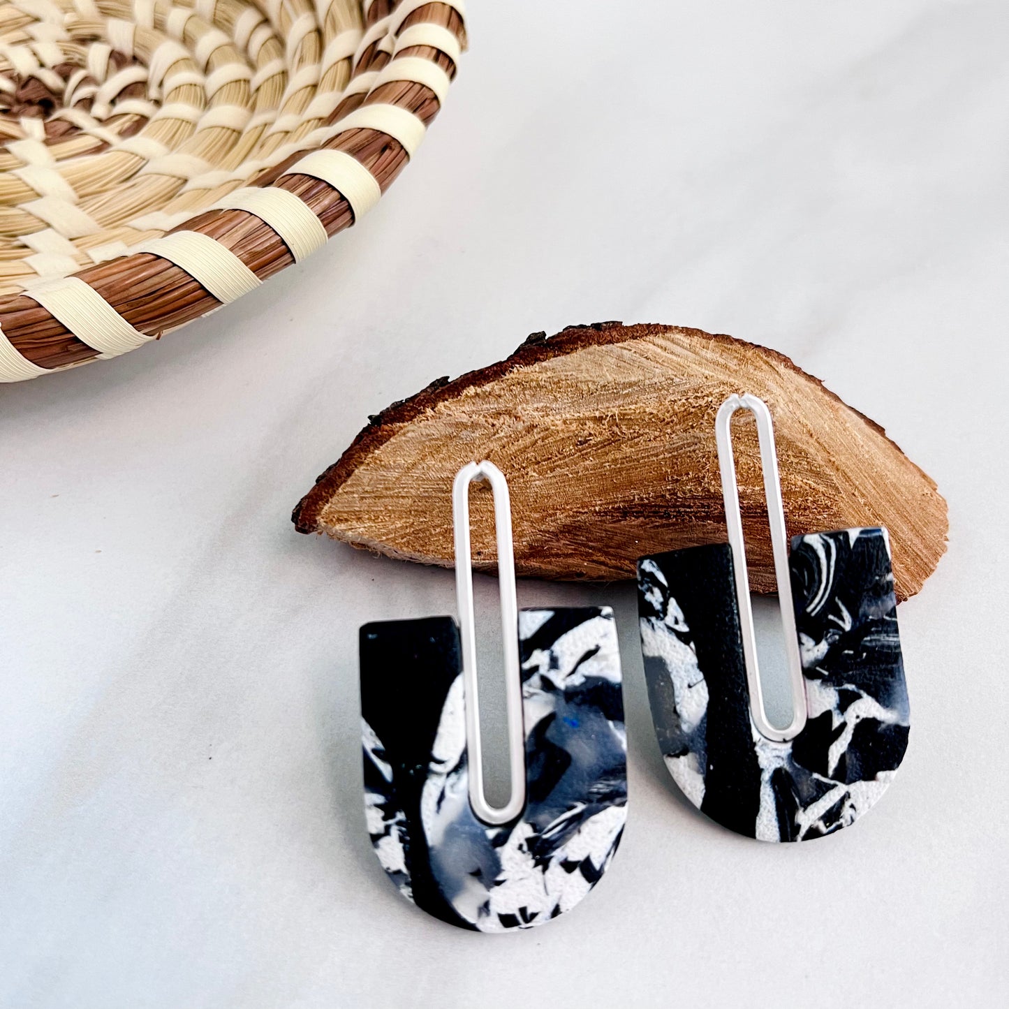 Gracie // Black + White Print Textured (Silver)