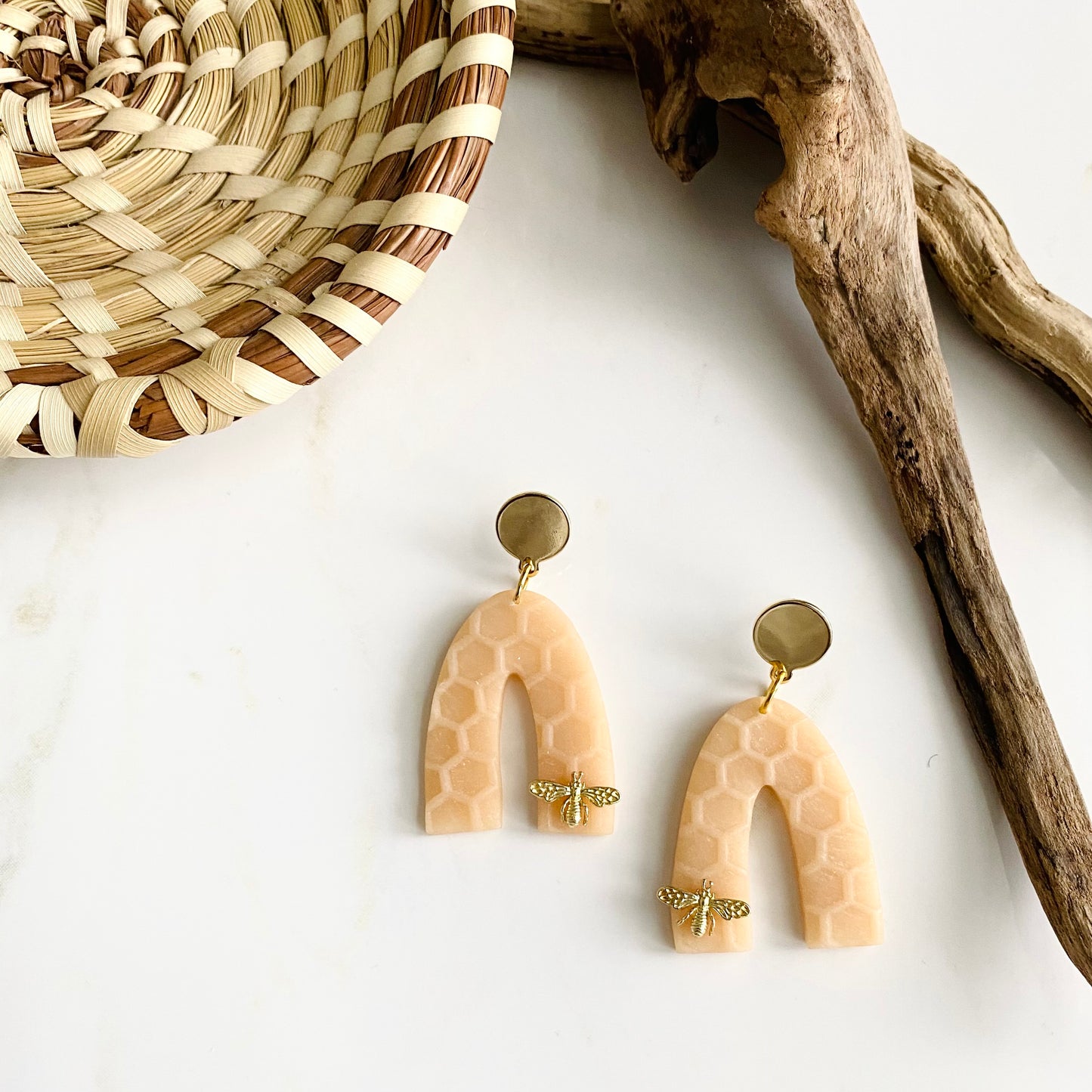 Arches // Honeycomb + Brass Bee