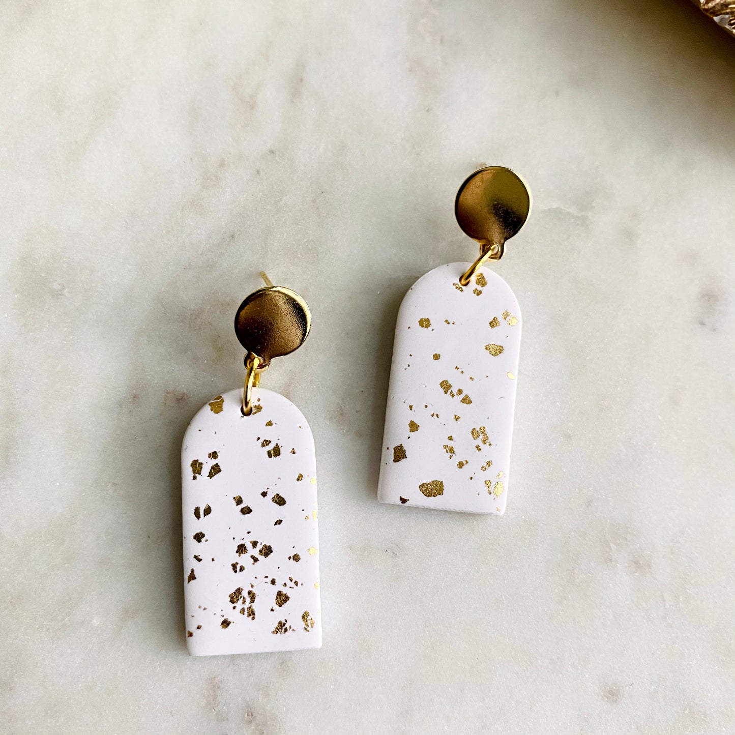 Blanc Sparkle + Brass