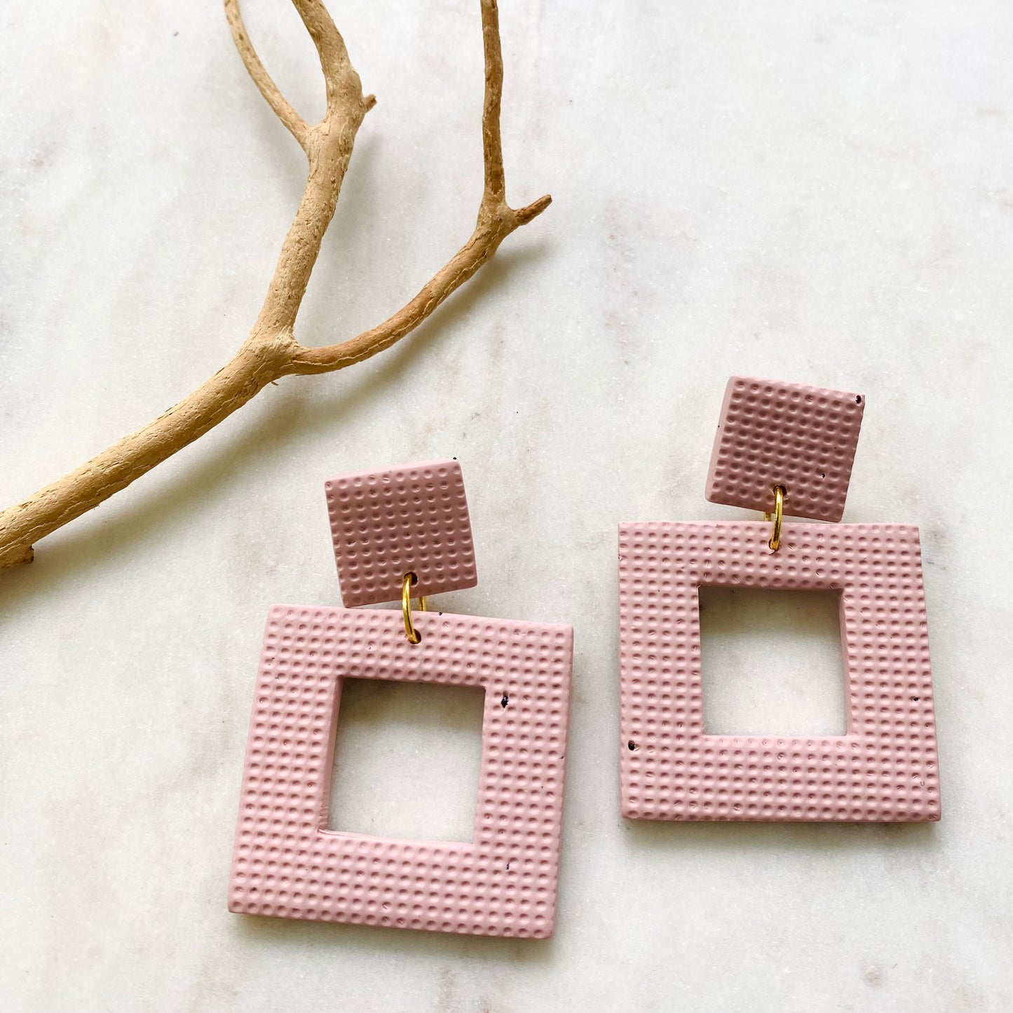Ivy // Millennial Pink Textured