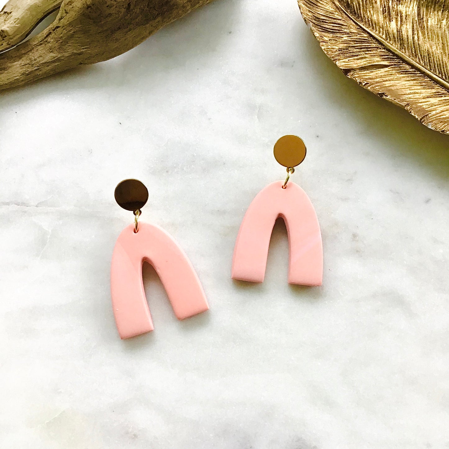 Arches // Peach