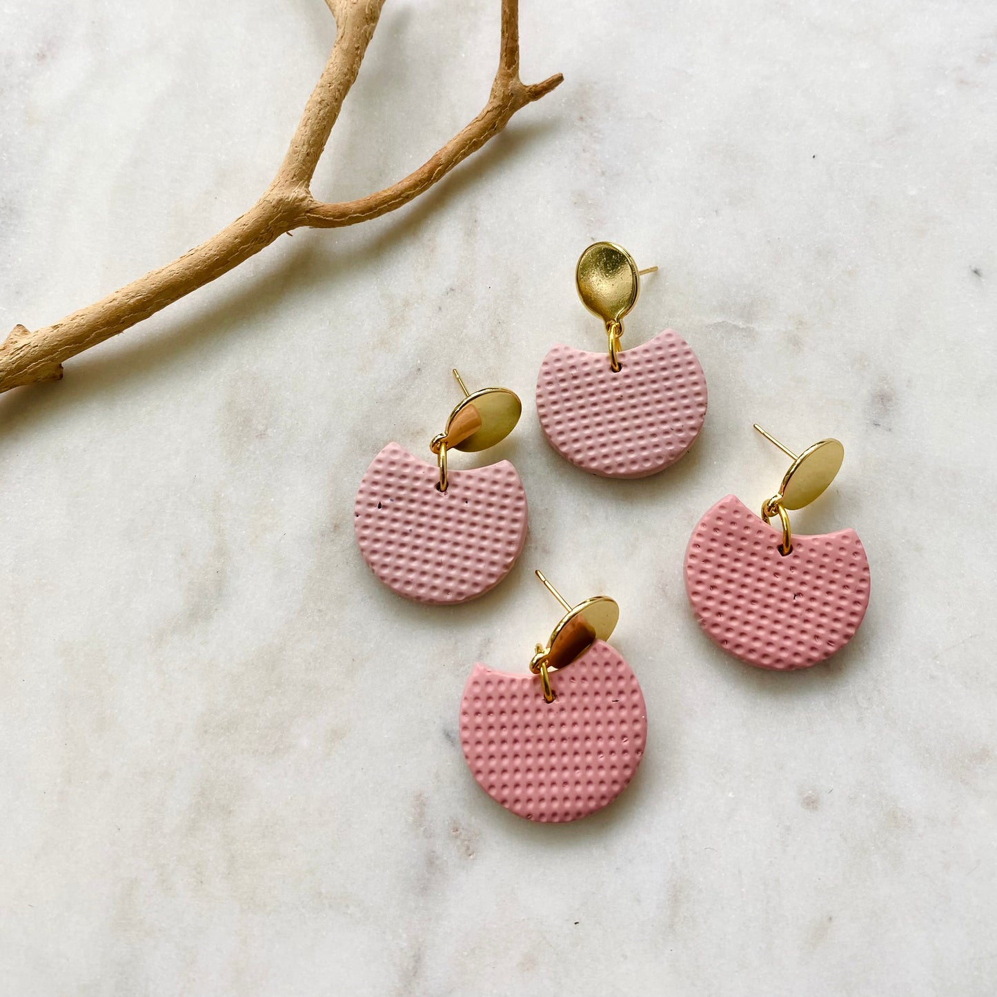 Birdie // Melinial Pink Textured