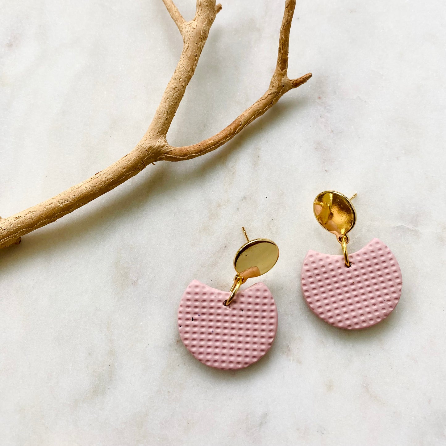 Birdie // Melinial Pink Textured