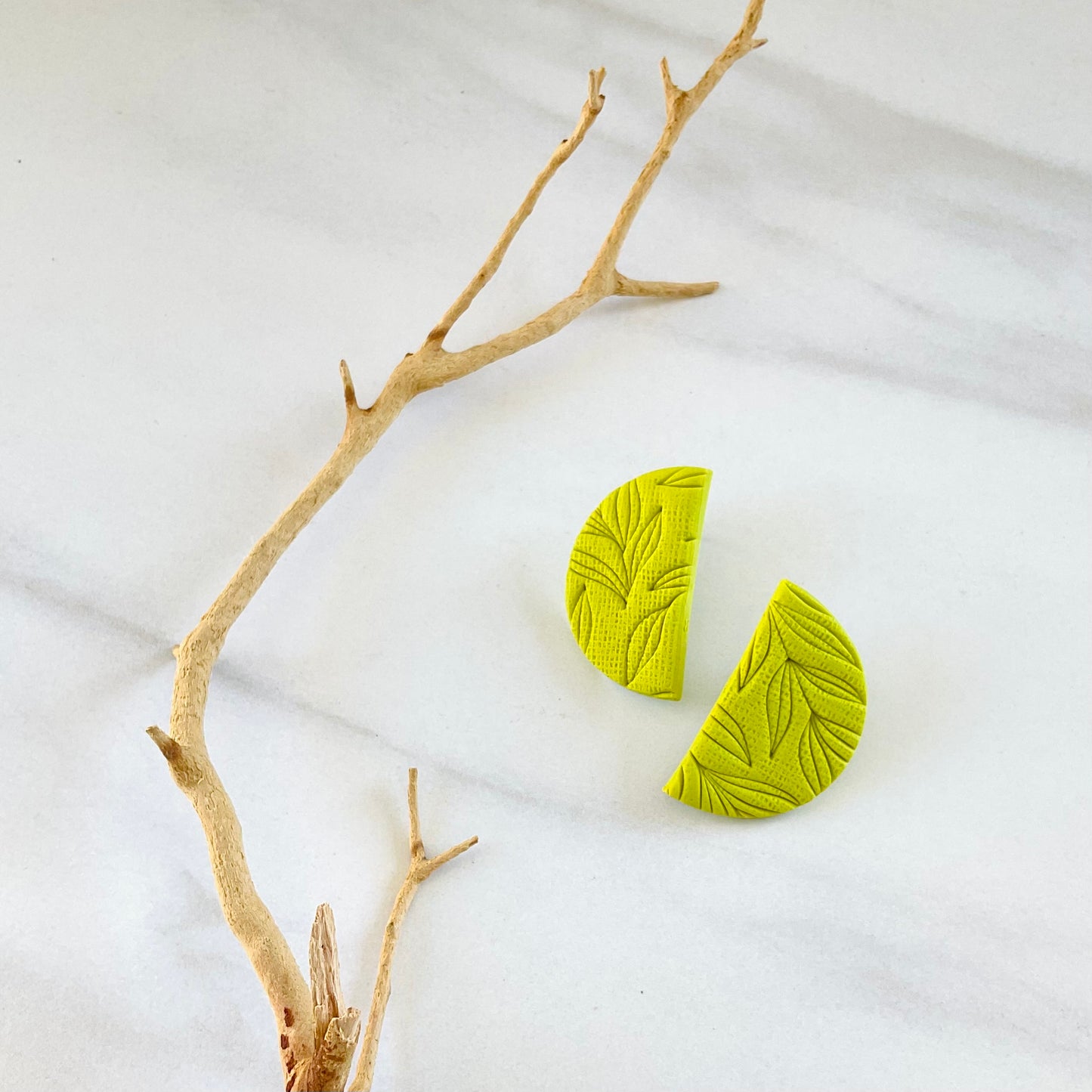 Luna // Citron Textured